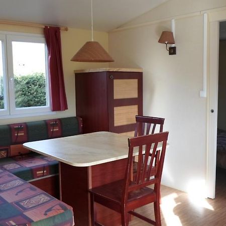 Camping Les Pinasses La Chapelle (Lorraine) Exterior foto
