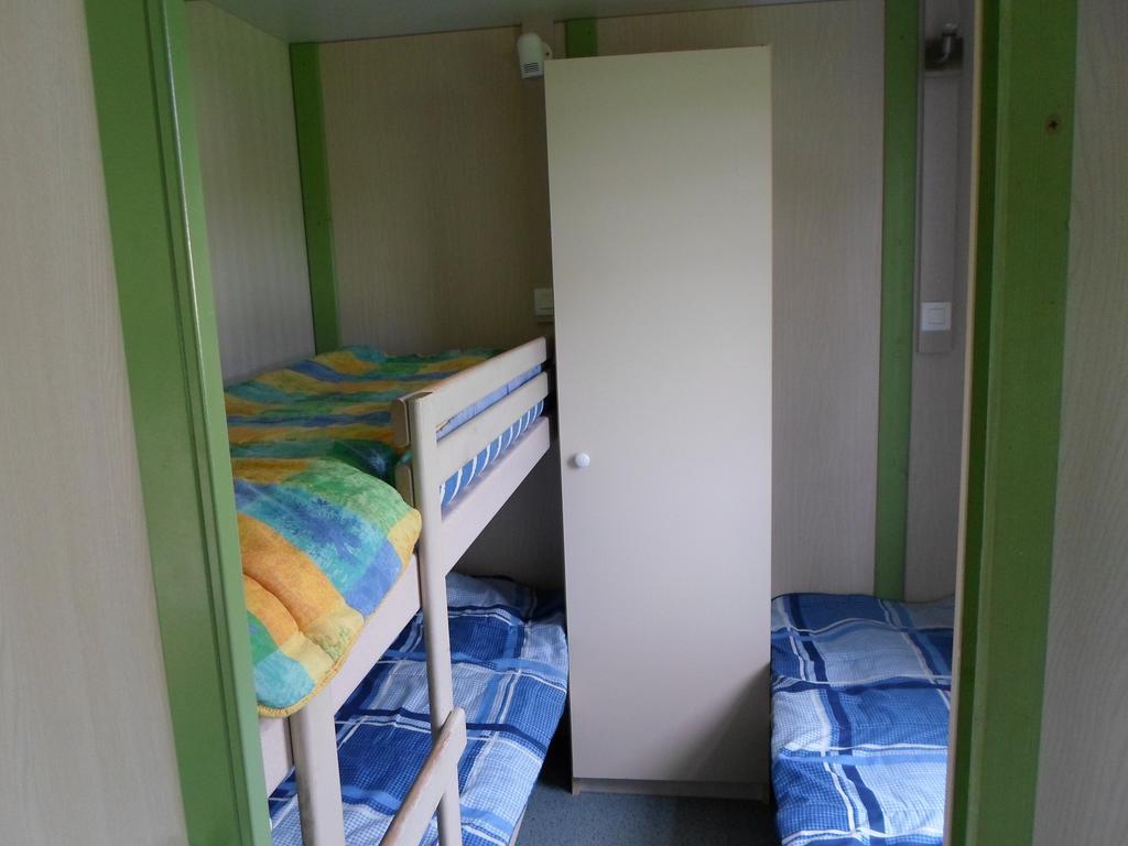 Camping Les Pinasses La Chapelle (Lorraine) Quarto foto