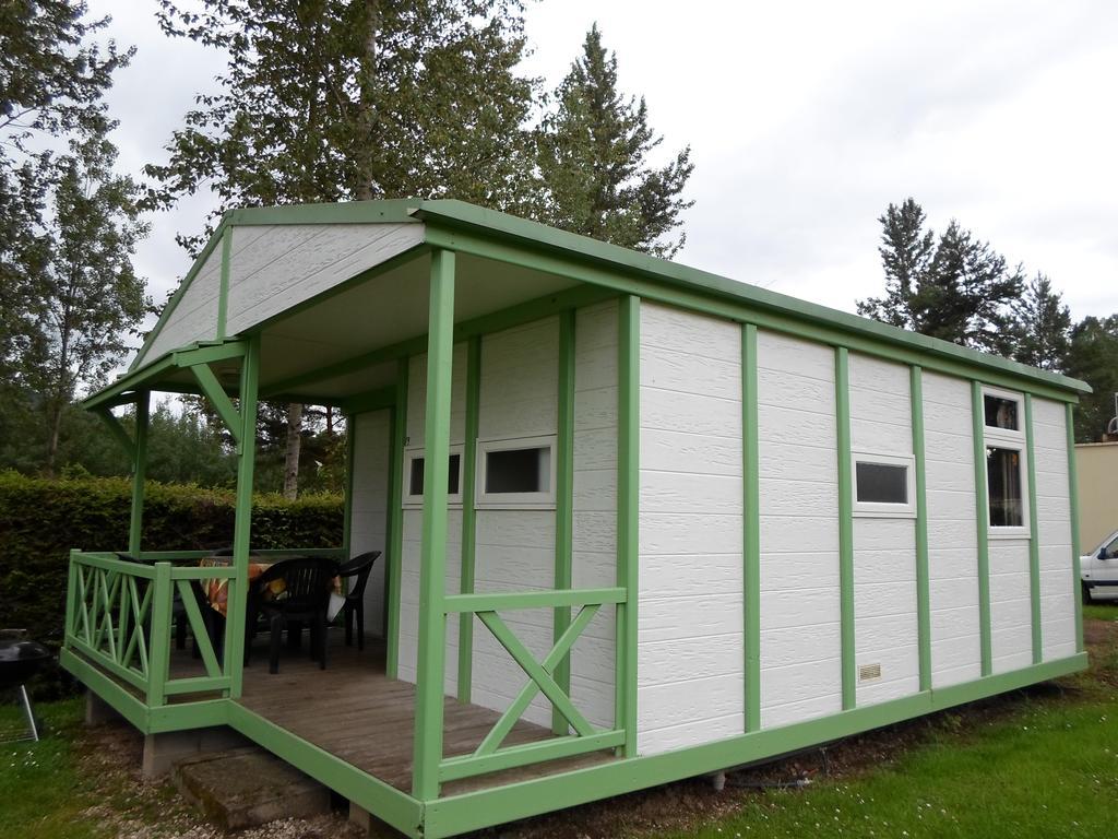 Camping Les Pinasses La Chapelle (Lorraine) Quarto foto